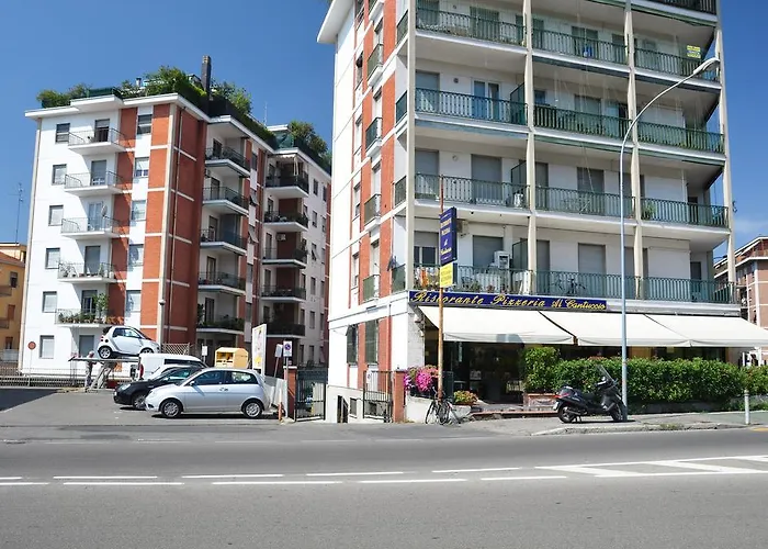 Montebello Apartament *