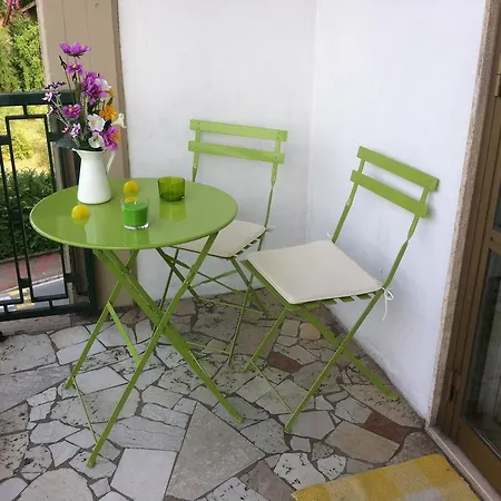 Montebello Lägenhet